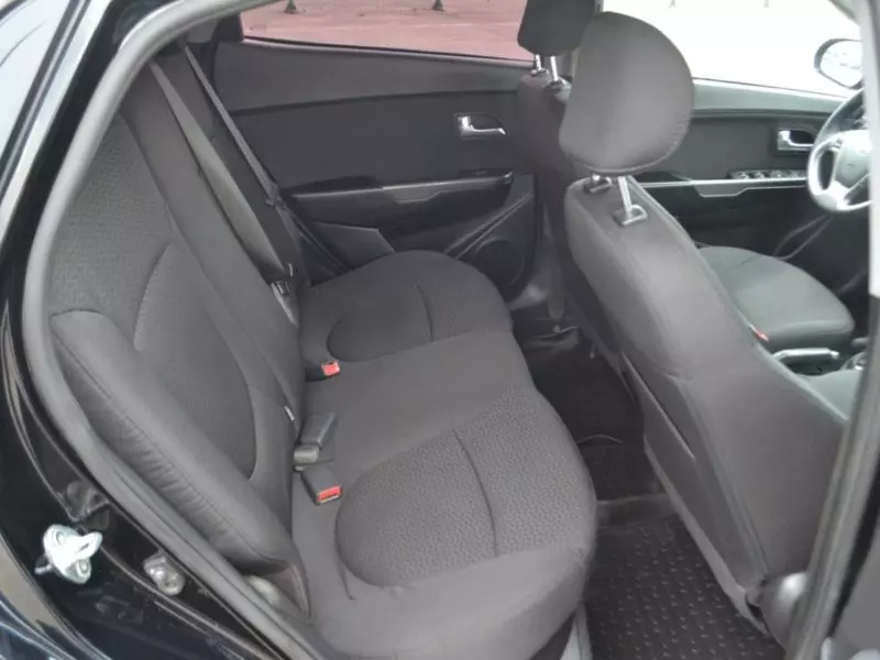 Kia Rio — изображение 5