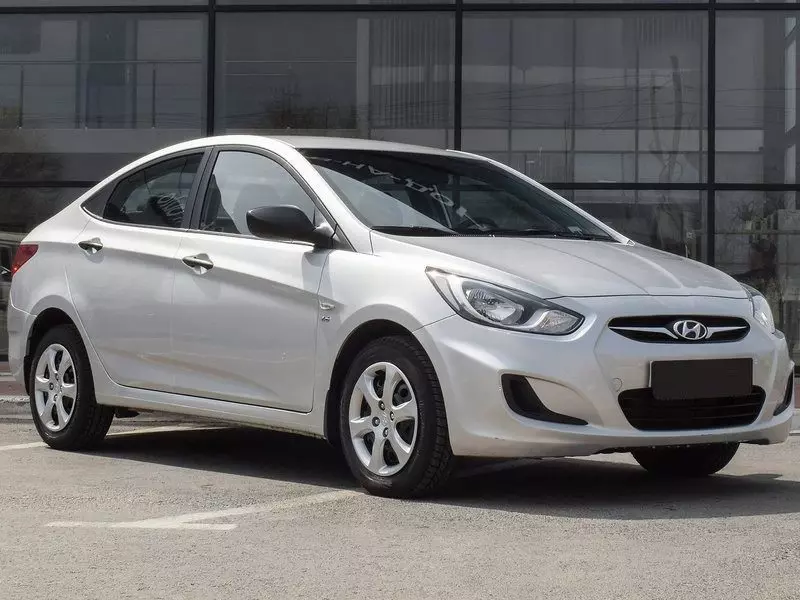 Alternative view of Hyundai Solaris