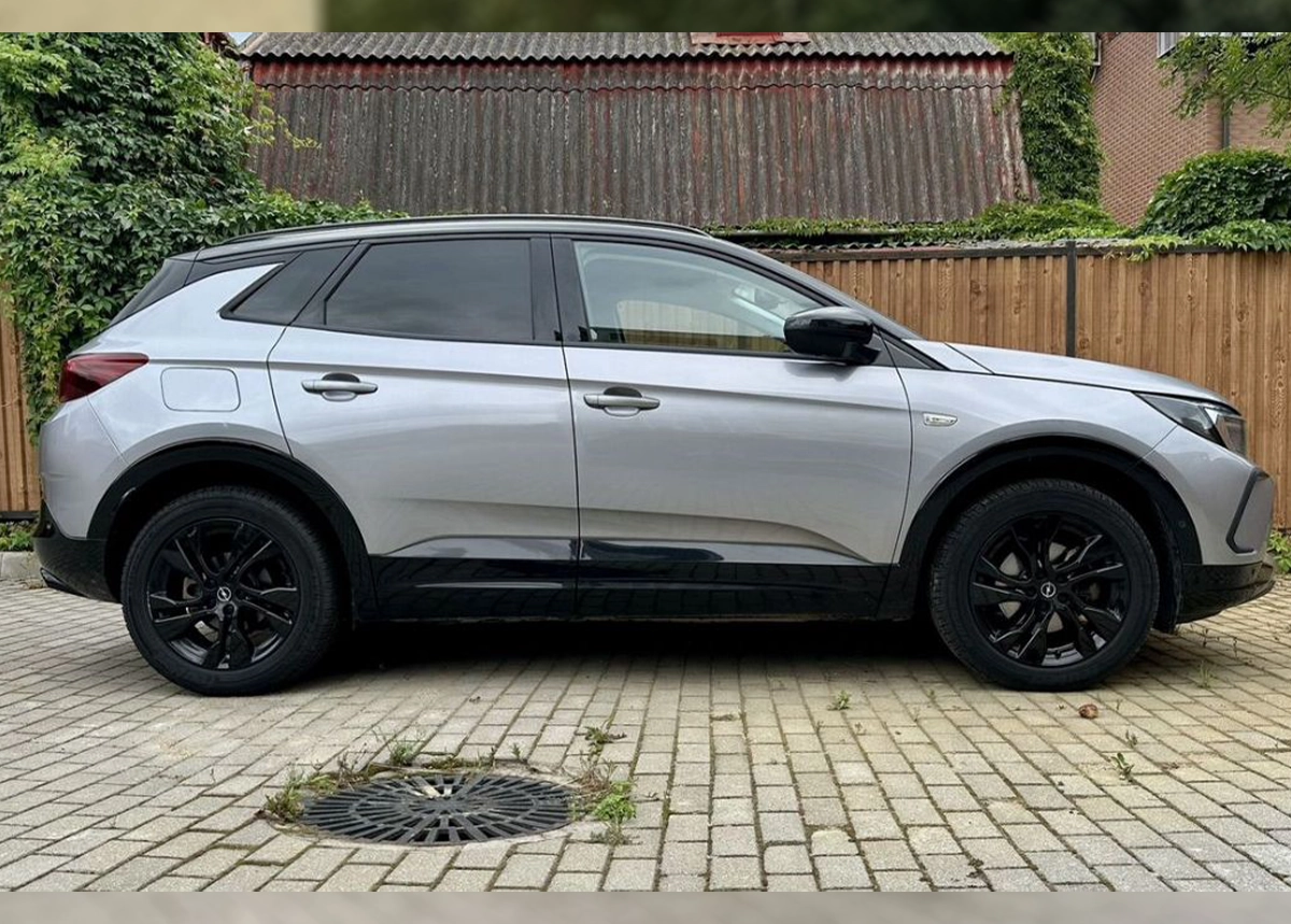 opelgrandland2